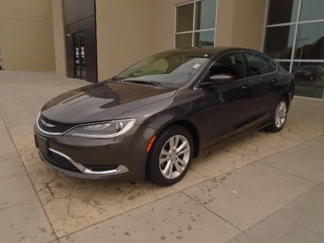2016 chrysler 200 limited limited 4dr sedan for sale in dover, delaware