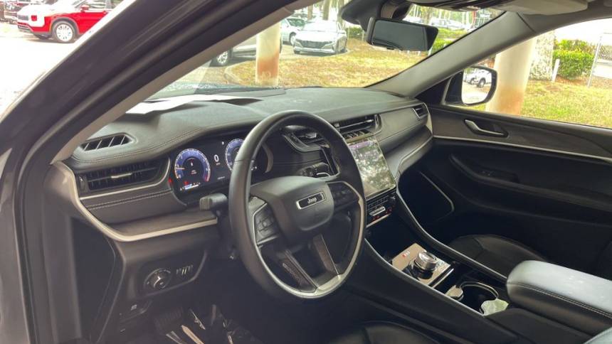 2022 jeep grand cherokee l limited