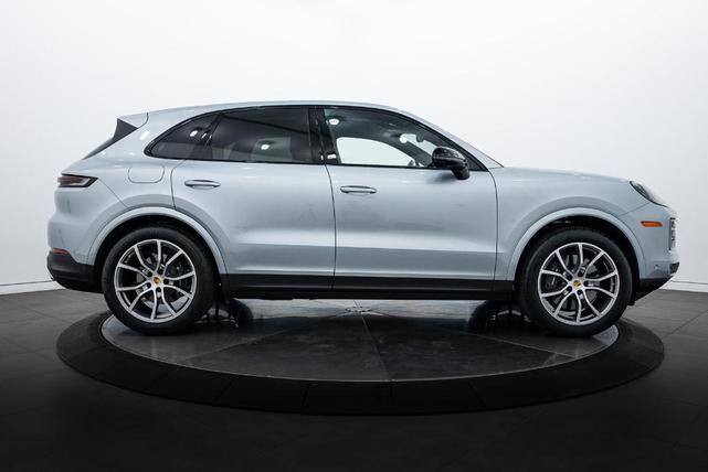2024 porsche cayenne