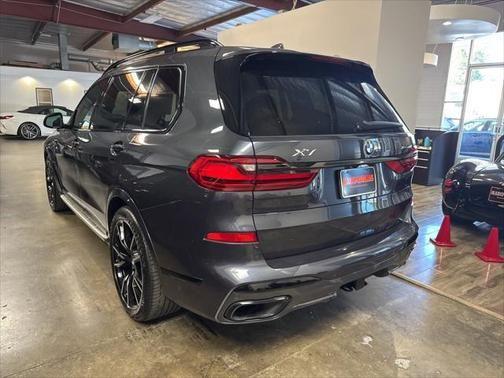 2022 bmw x7