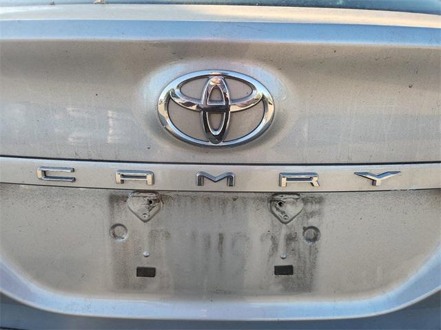 2023 toyota camry le