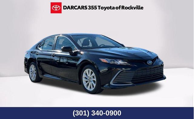 2024 toyota camry le