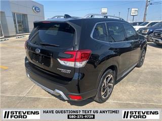 2023 Subaru Forester touring