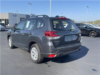 2024 Subaru Forester base