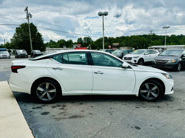2021 nissan altima 2.5 sl