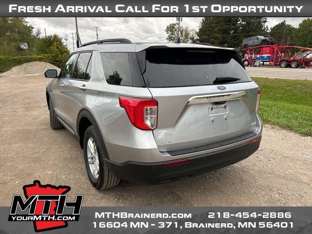 2023 ford explorer xlt