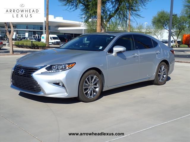 2017 lexus es 300h base