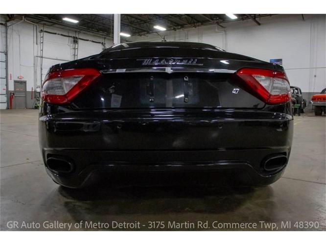 2011 maserati granturismo in kentwood, michigan