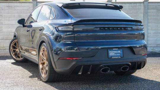2024 Porsche Cayenne