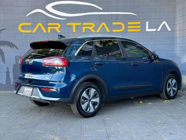 2019 kia niro lx
