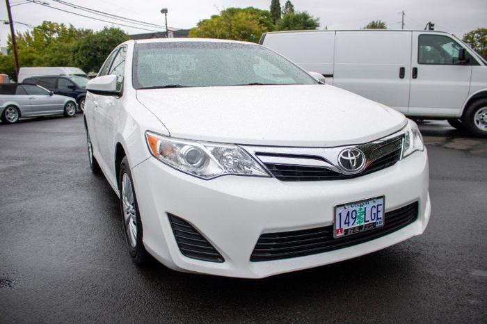 used 2014 toyota camry le corvallis, or 97330 for sale in adair village, oregon