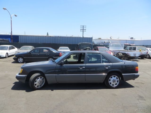 c 1993 mercedes-benz 300e 2.6 used i automatic sedan no reserve