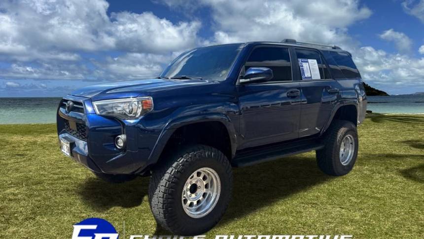 2023 toyota 4runner sr5