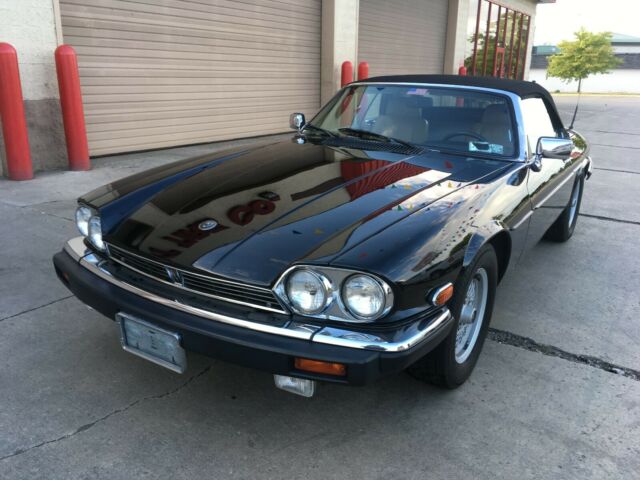 1990 jaguar xjs conv. decent original rust free 60,000 mile car good colours