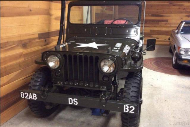1952 army green suv