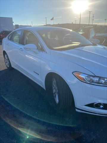 2015 ford fusion hybrid titanium