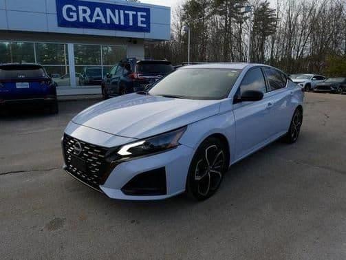 2023 nissan altima 2.5 sr 4dr all-wheel drive sedan in somersworth, new hampshire