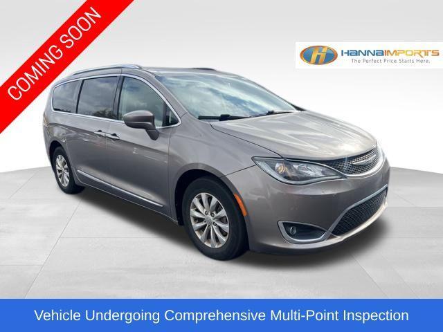 2018 chrysler pacifica touring-l