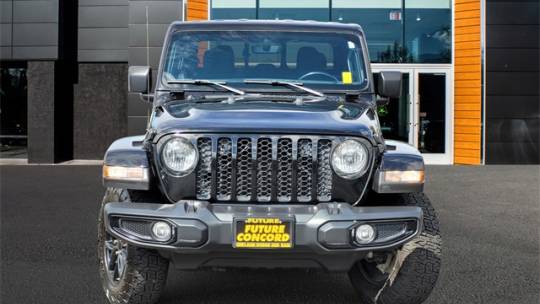 2022 jeep gladiator altitude