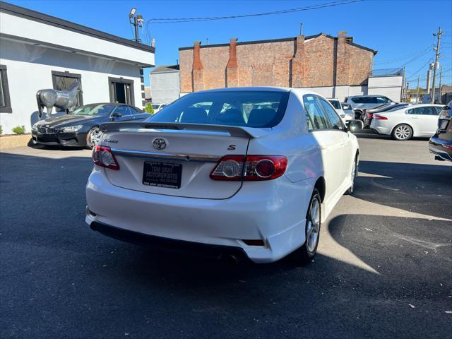 2012 toyota corolla s