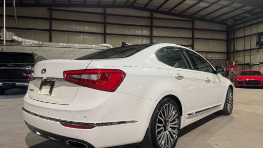 2016 Kia Cadenza