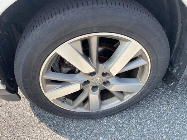 2016 nissan pathfinder in saint louis, missouri