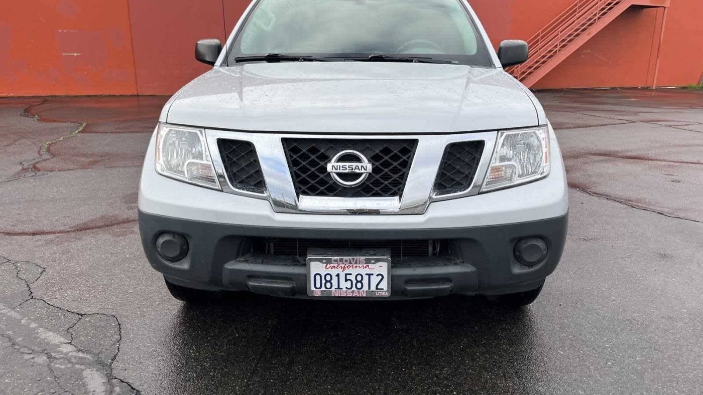 2019 nissan frontier s