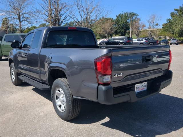 2022 toyota tacoma sr