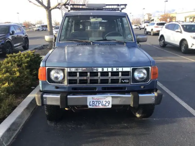 1989 mitsubishi montero suv blue 4wd automatic ls