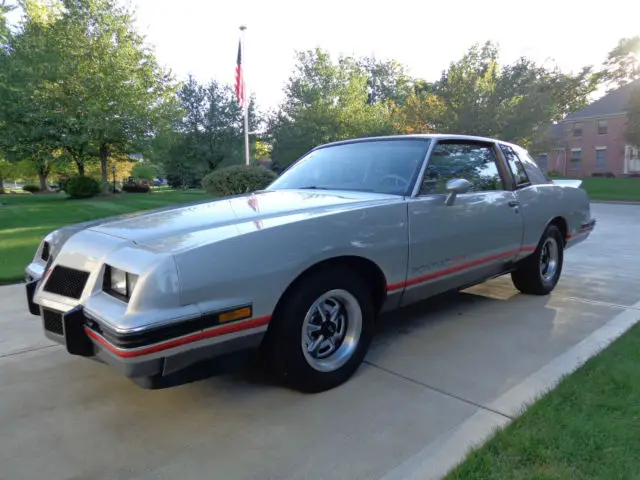 1986 pontiac grand prix 2+2 y97 * 32k orig miles * only 1225 produced * rare!!!