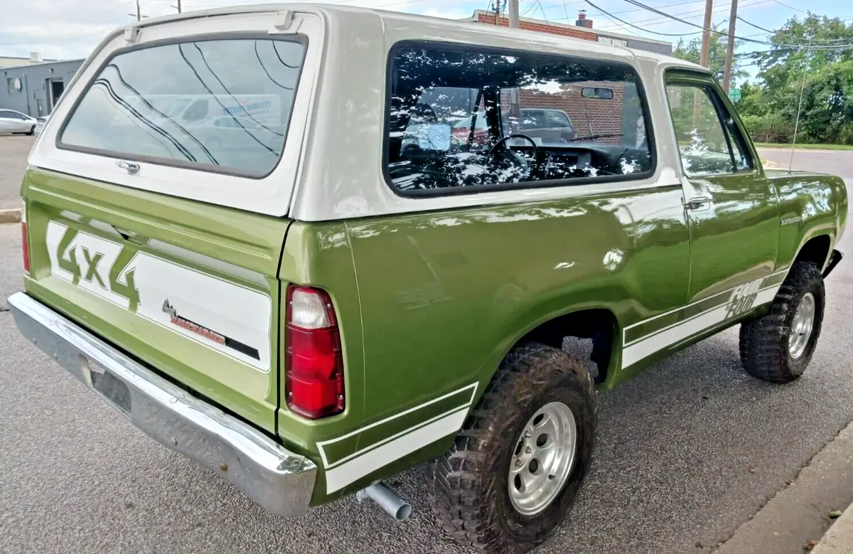 1978 dodge ramcharger 360 v8 low miles 4x4 super clean!