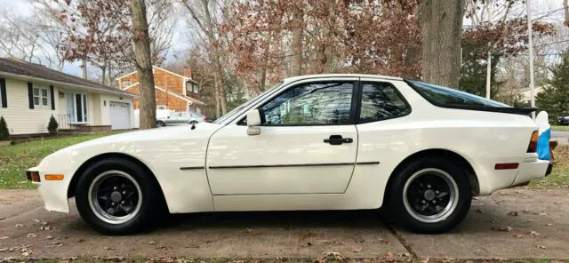 1984 porsche 944 base 2.5l 5 speed 50k miles