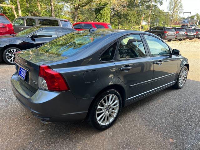 2011 volvo s40 t5 r-design