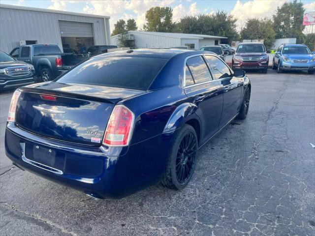 2013 chrysler 300 s
