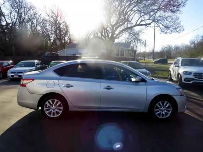 2014 nissan sentra in overland park, kansas