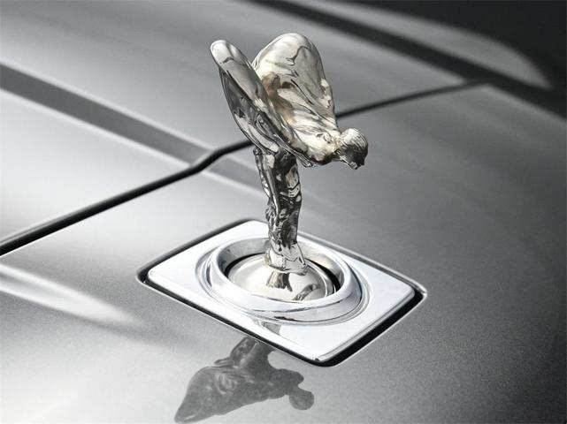 2019 rolls-royce cullinan base