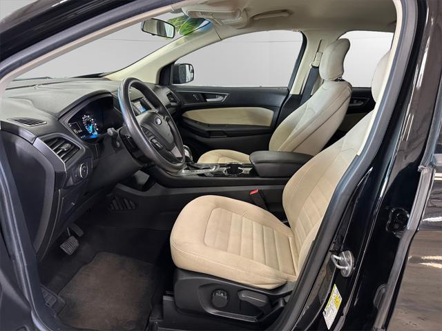 2017 ford edge se