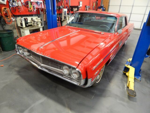 1962 oldsmobile 98 4 door hardtop