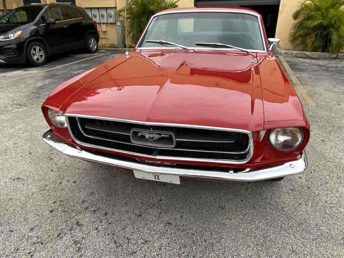 1967 ford mustang sedan red rwd automatic