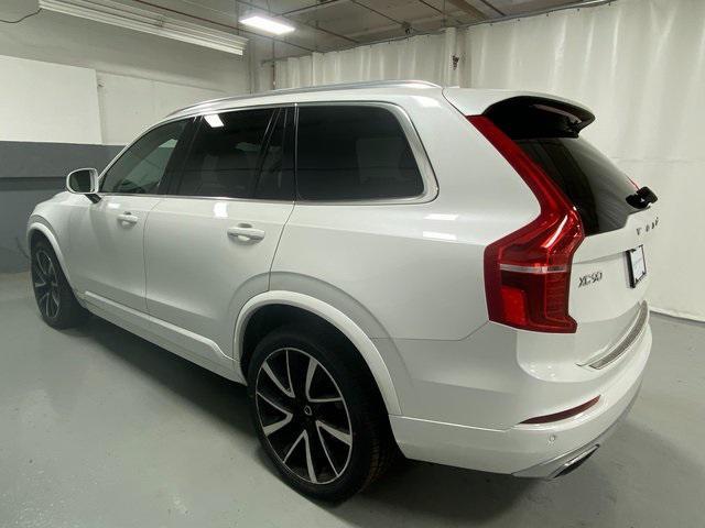 2021 volvo xc90 t6 momentum