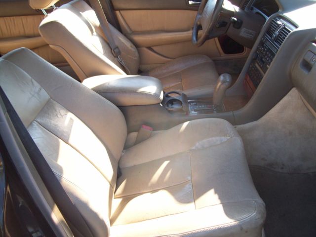 lexus ls400 sedan