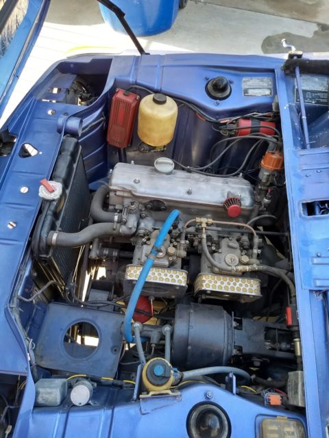1972 bmw 2002tii sunroof & five speed transmission. rust free, xlnt condition