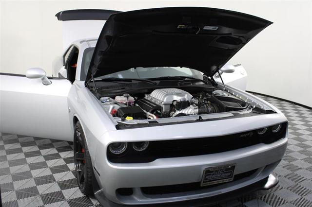 2019 dodge challenger srt hellcat