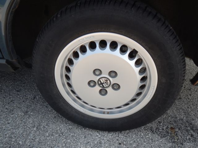 alfa romeo milano 75