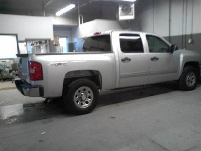 2012 chevrolet silverado 1500 crew cab lt pickup 4d 5 3/4 ft in north versailles, pa