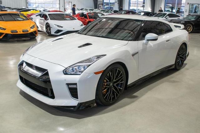 2021 nissan gt-r premium