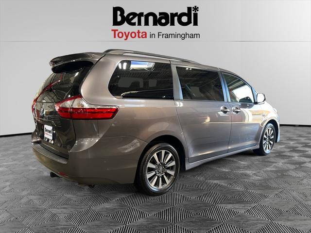 2019 toyota sienna xle premium