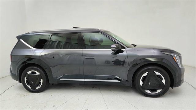 2024 kia ev9 land
