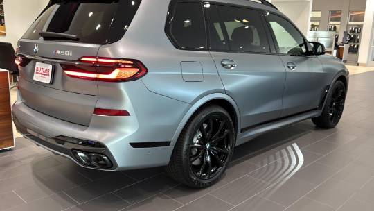 2025 BMW X7