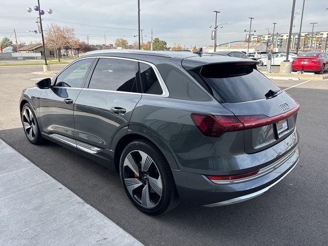 2019 audi e-tron premium plus